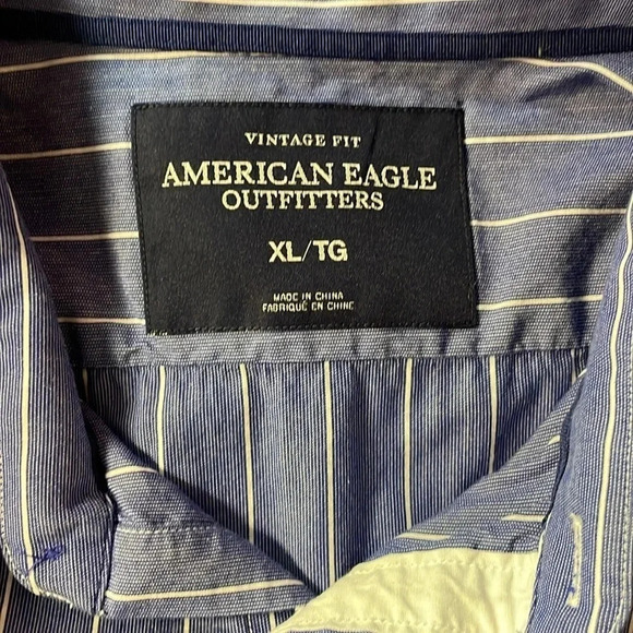 American eagle Blue white striped button down long sleeve shirt size XL - Picture 6 of 9